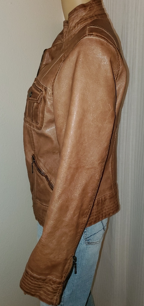 Max Jean's faux leather jacket - Picture 2 of 8